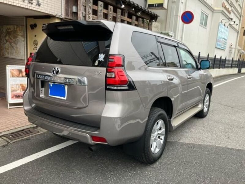 LAND CRUISER PRADO