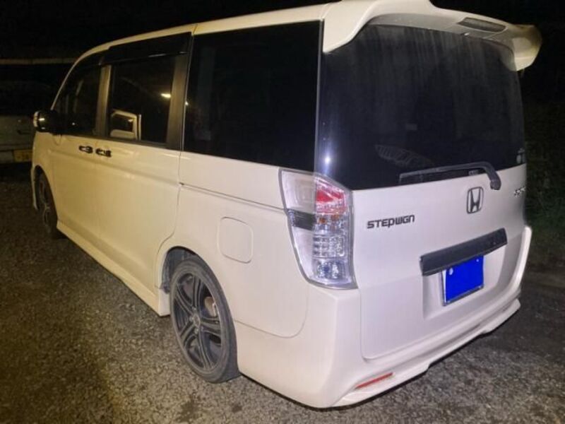 STEPWAGON SPADA