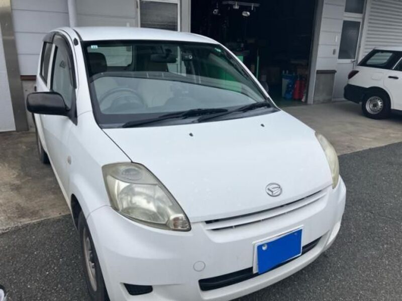 DAIHATSU BOON