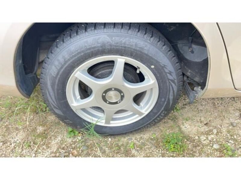 COROLLA AXIO