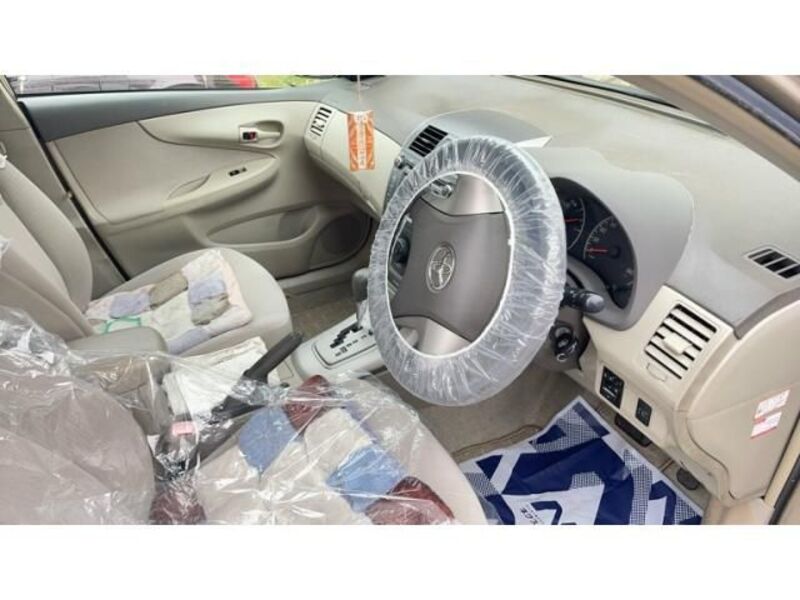 COROLLA AXIO