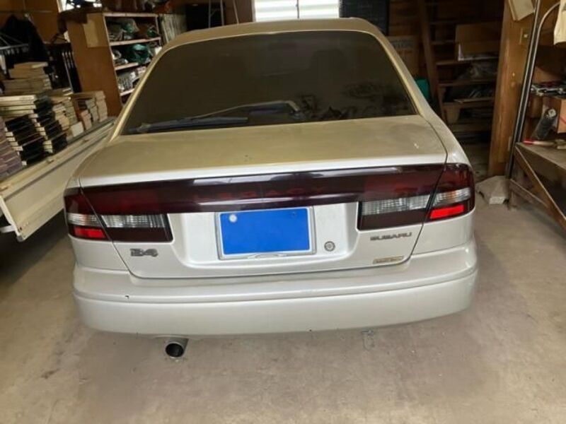 LEGACY B4