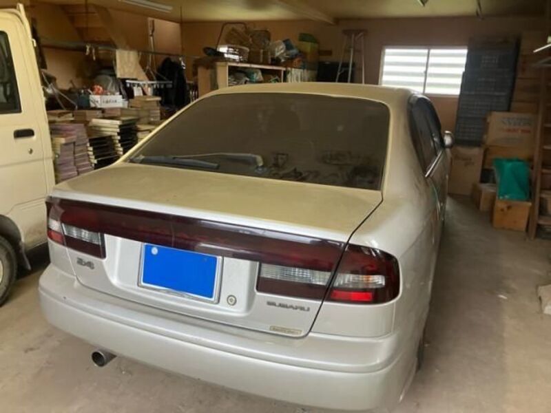 LEGACY B4