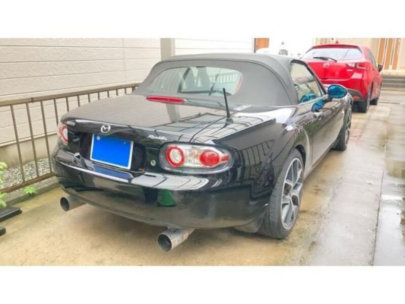 ROADSTER