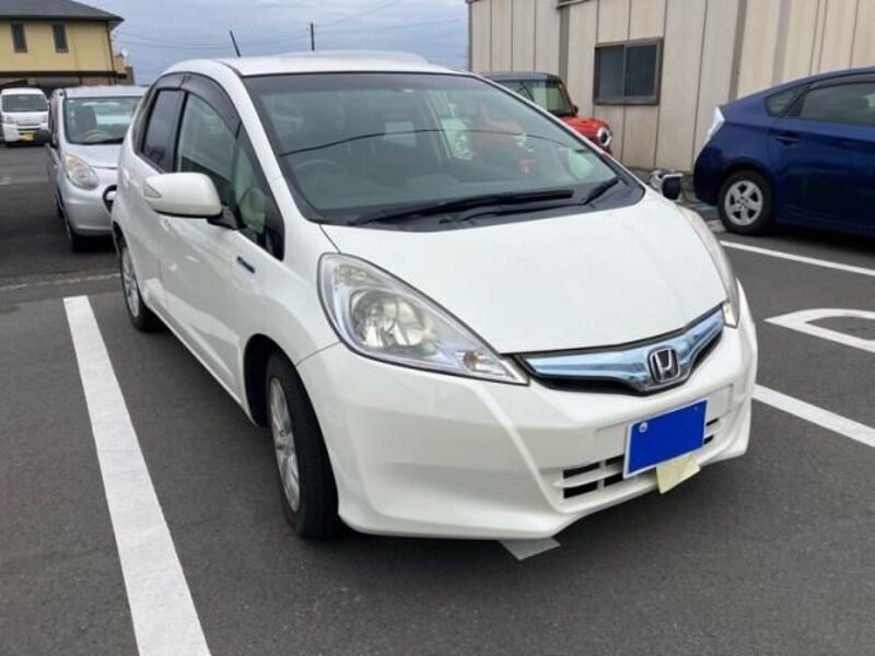 FIT HYBRID