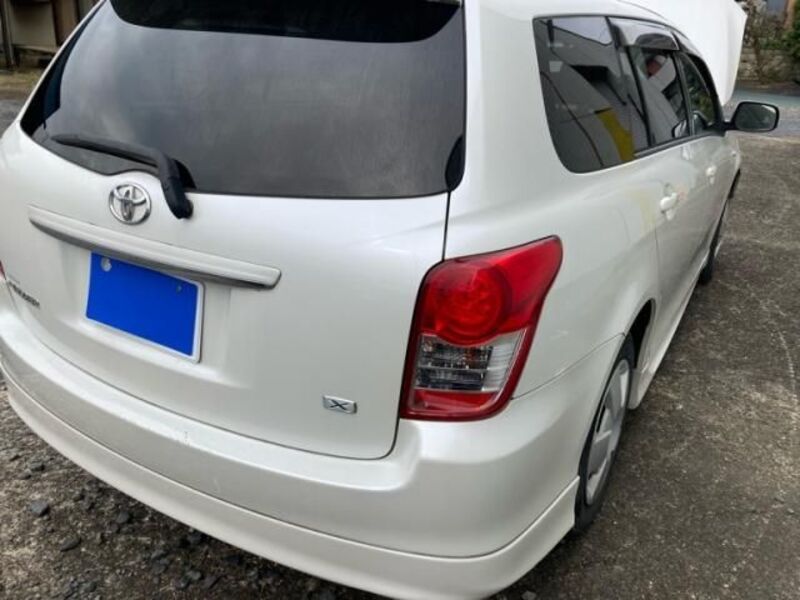 COROLLA FIELDER