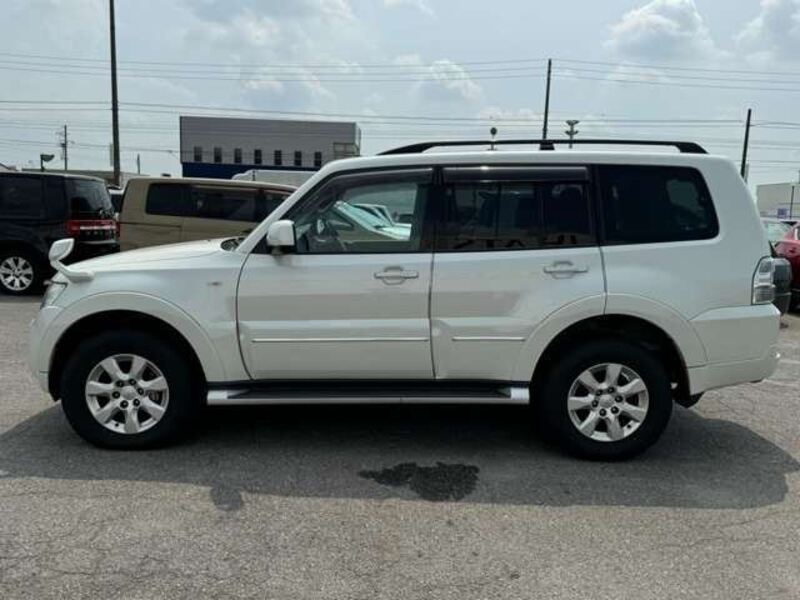 PAJERO