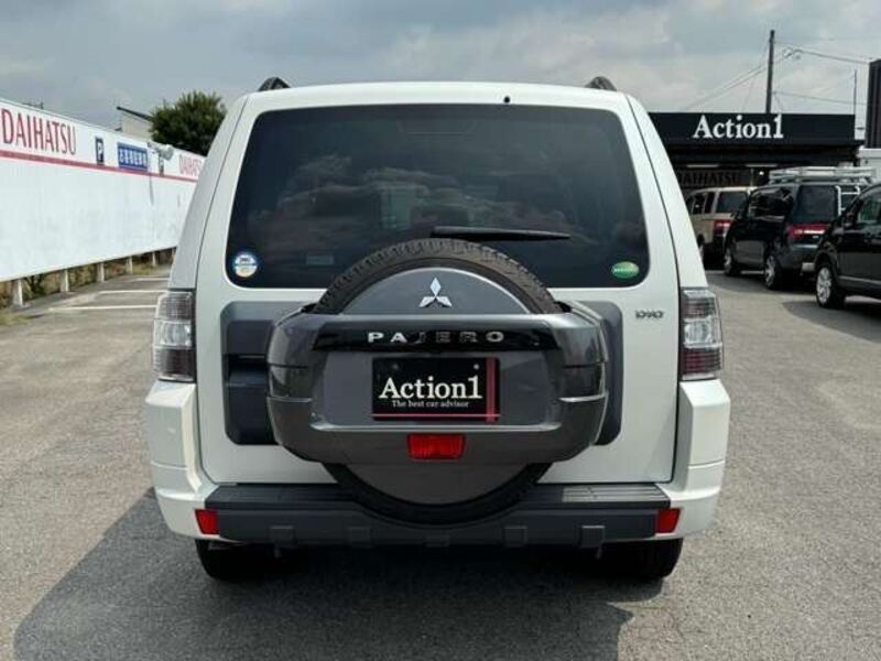 PAJERO