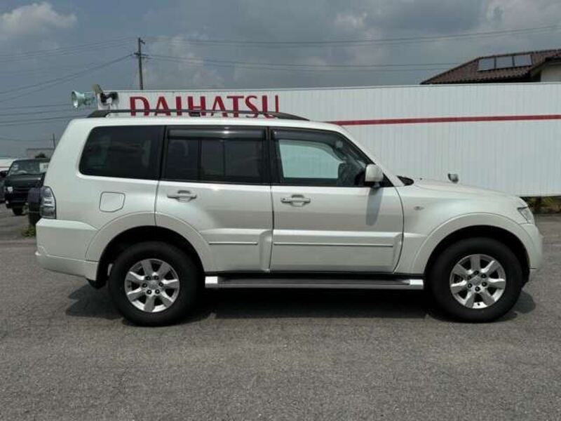 PAJERO
