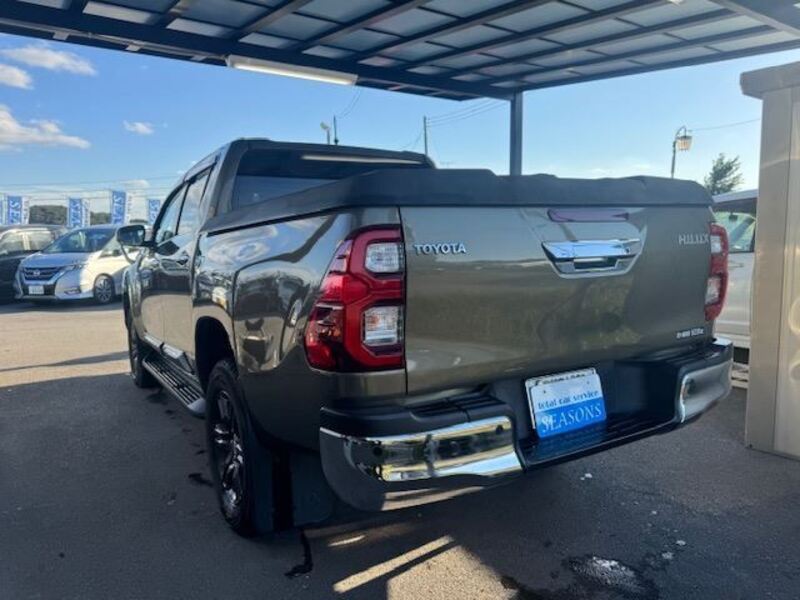 HILUX