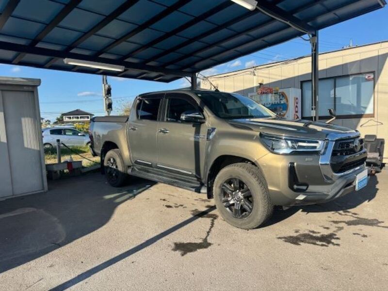 HILUX