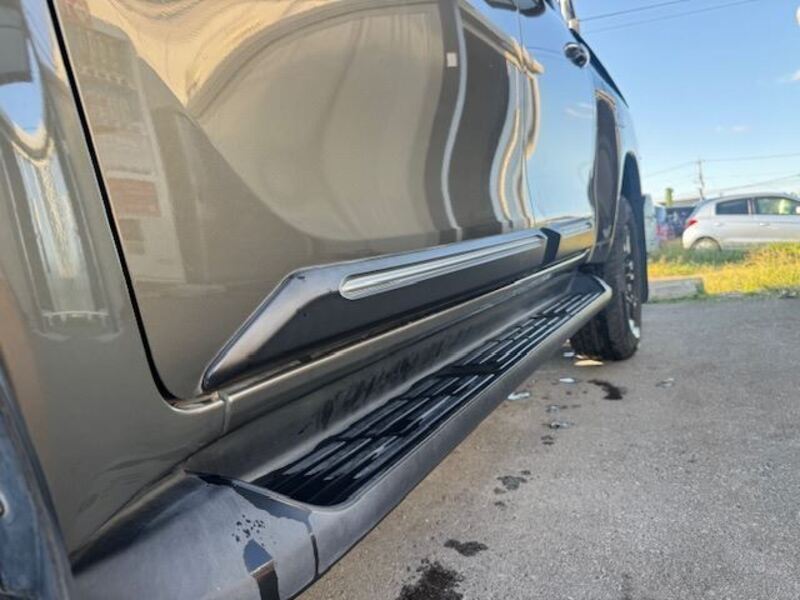 HILUX