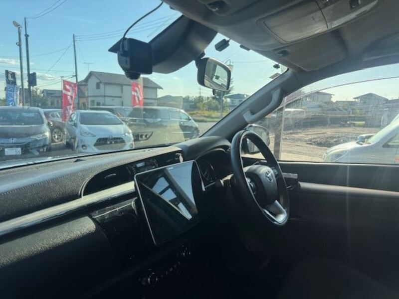 HILUX