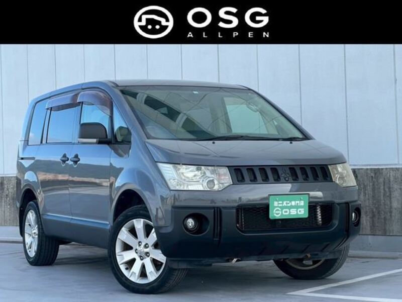 MITSUBISHI DELICA D5