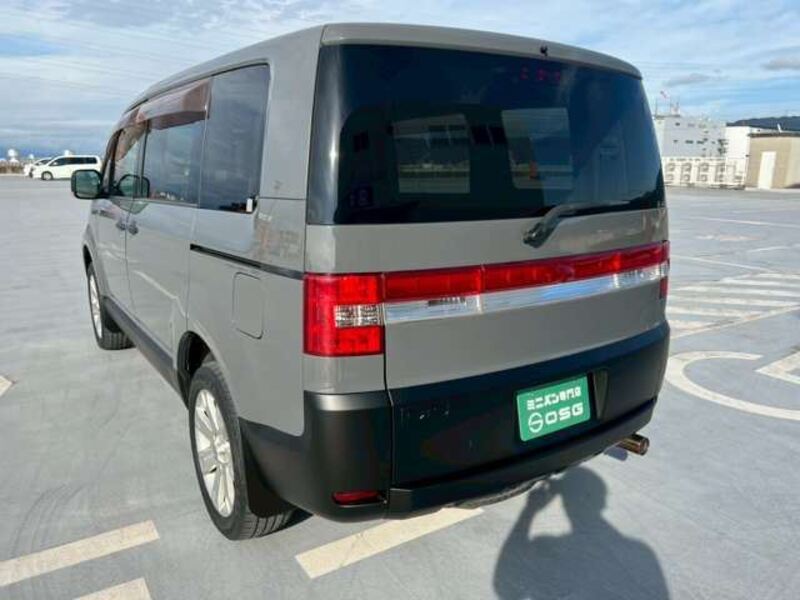 DELICA D5