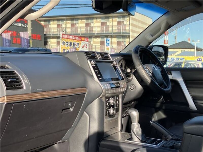 LAND CRUISER PRADO