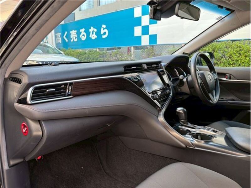 CAMRY