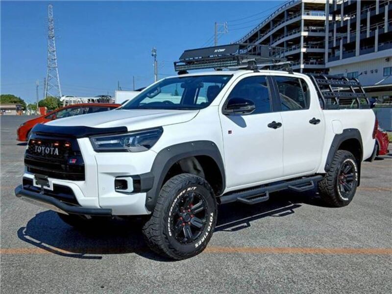 HILUX-0