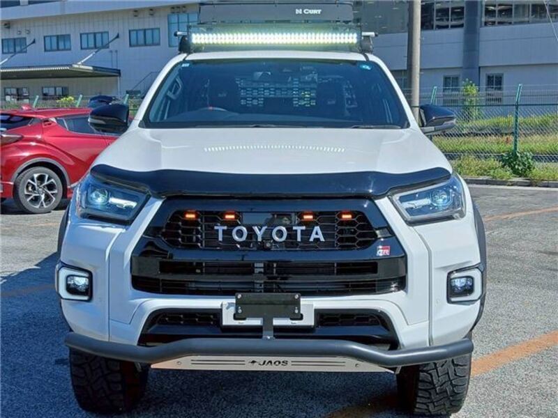 HILUX