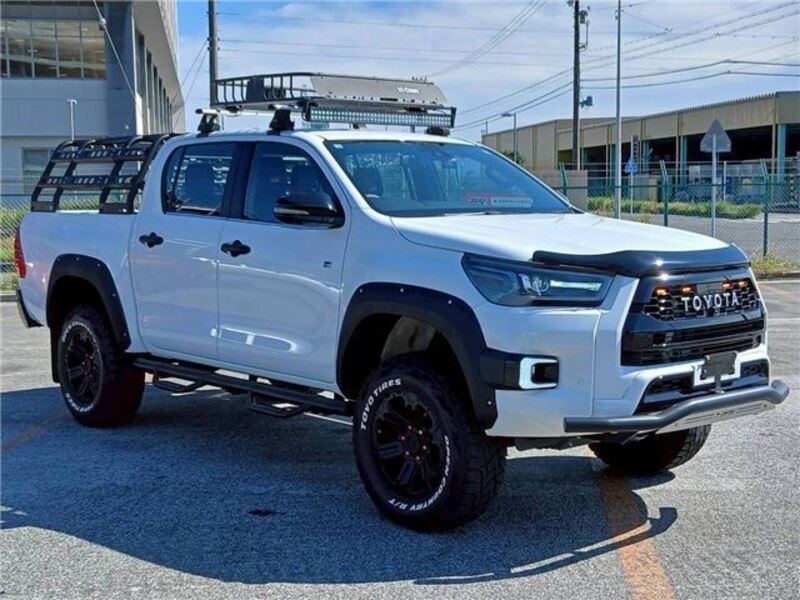 HILUX