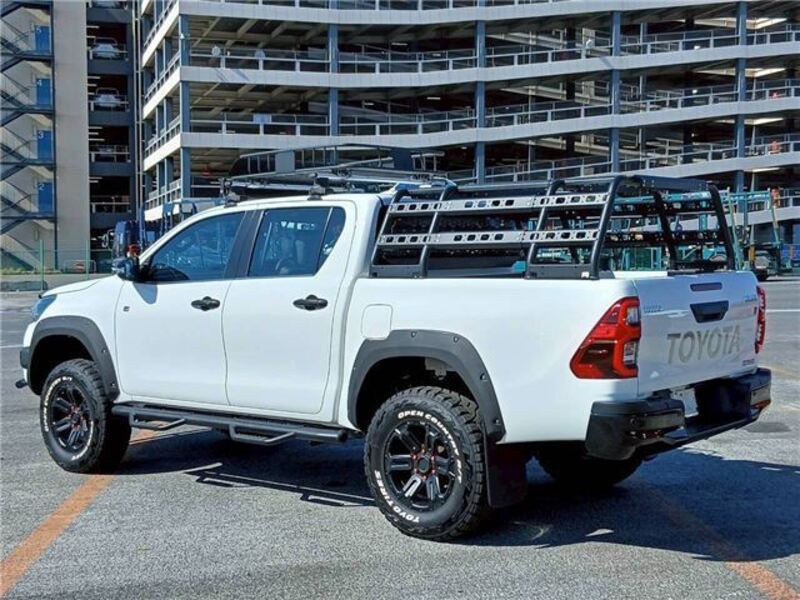 HILUX