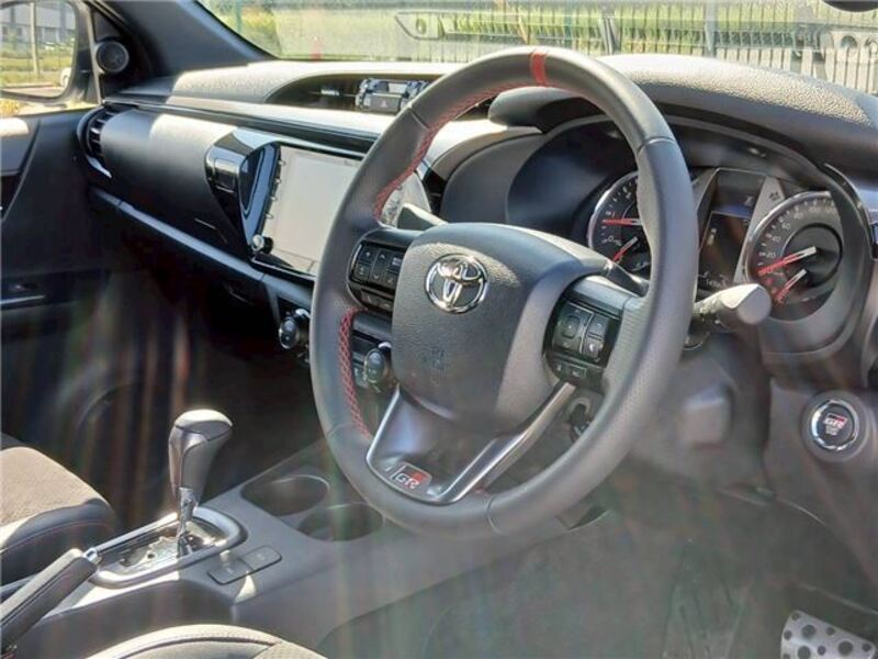 HILUX