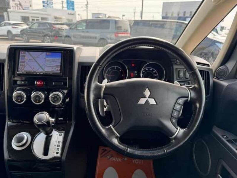 DELICA D5
