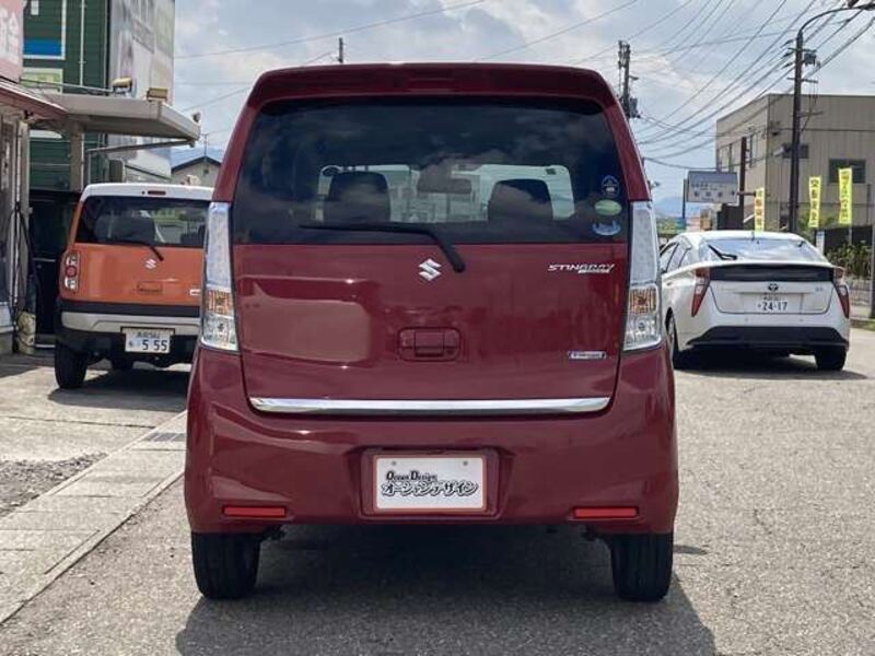 WAGON R