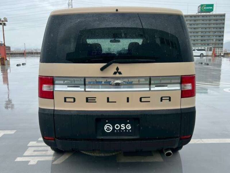 DELICA D5