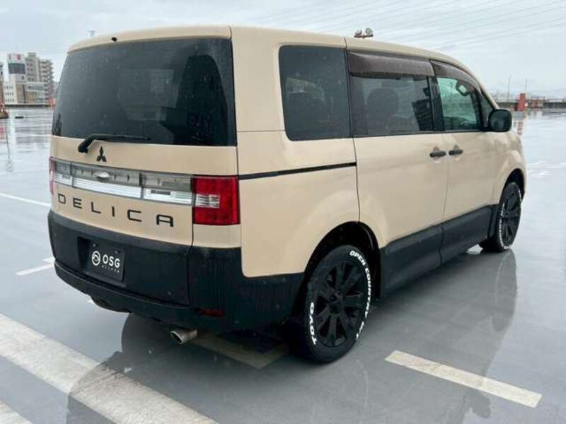 DELICA D5