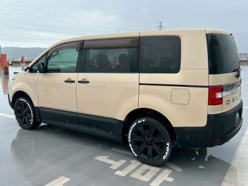DELICA D5
