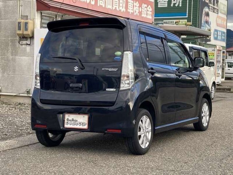 WAGON R