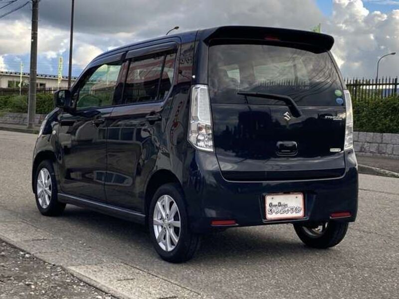 WAGON R