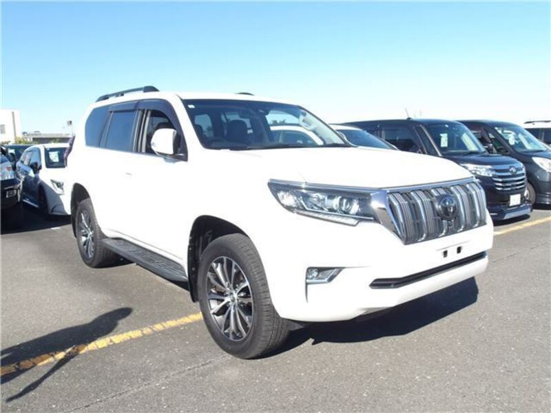TOYOTA LAND CRUISER PRADO