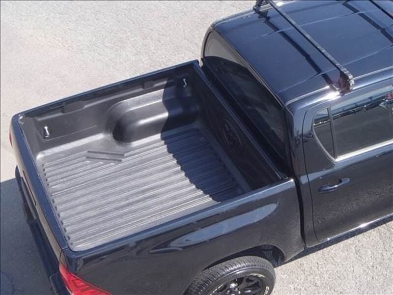 HILUX