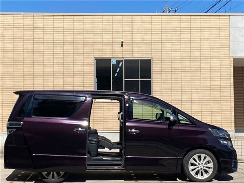 VELLFIRE