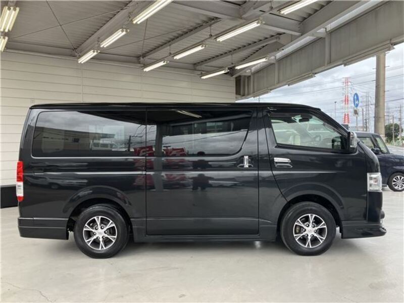 HIACE