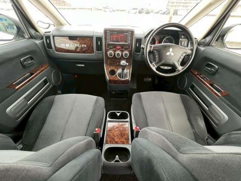 DELICA D5
