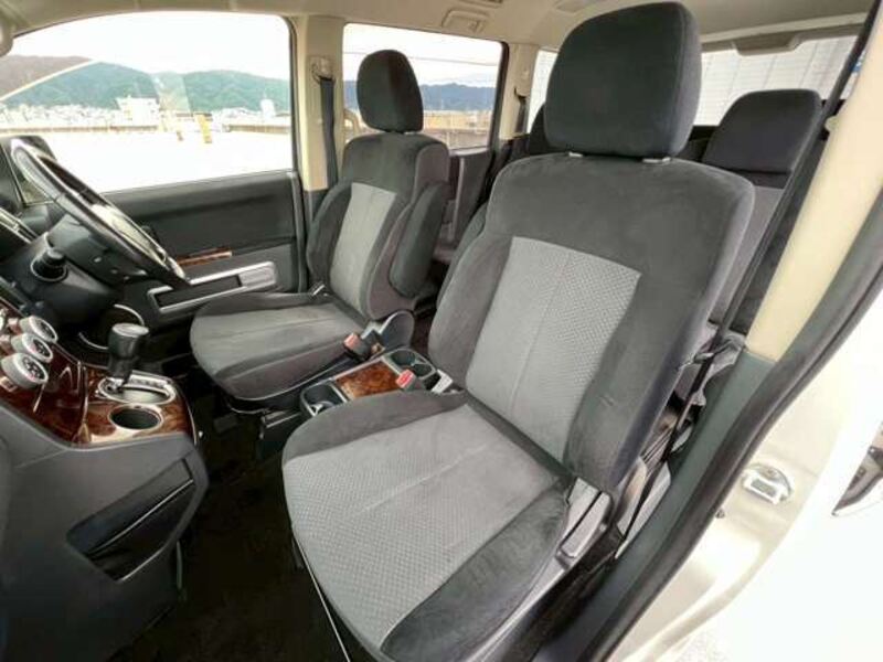 DELICA D5