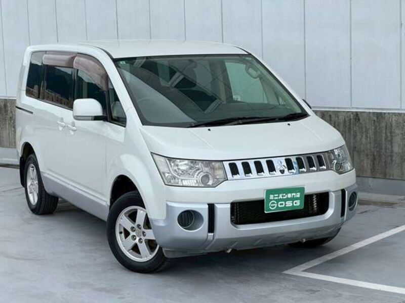DELICA D5