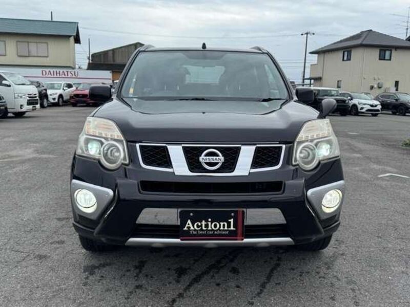 X-TRAIL