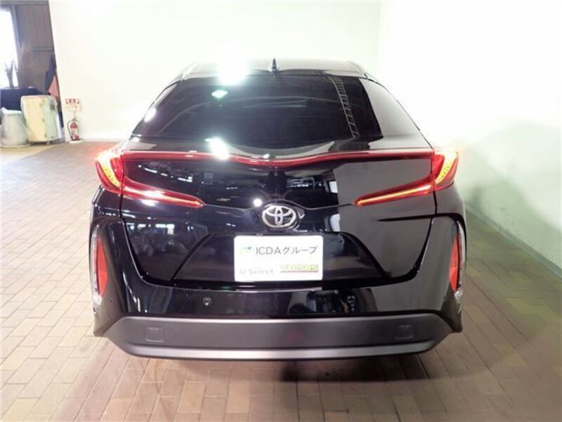PRIUS PHV
