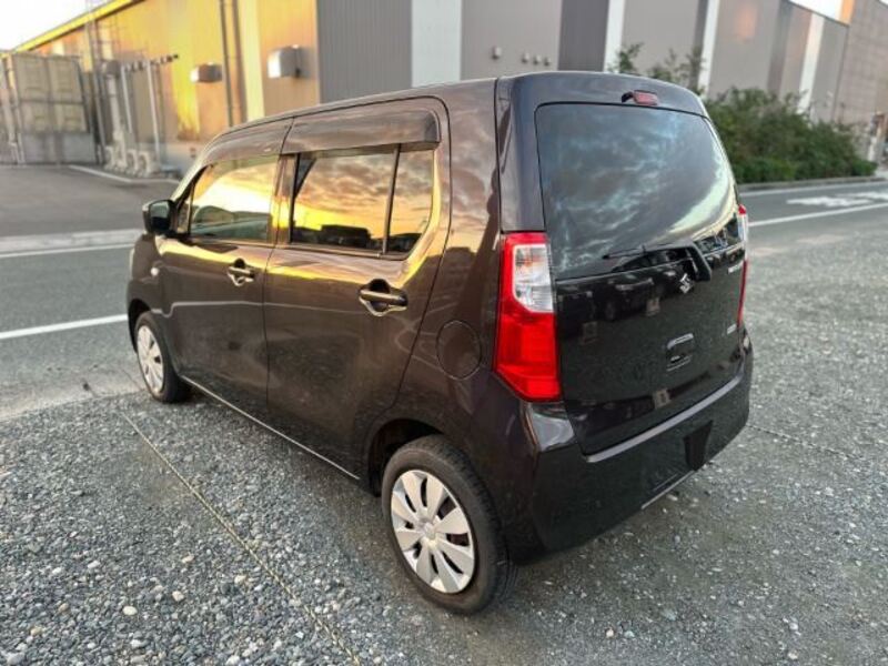 WAGON R