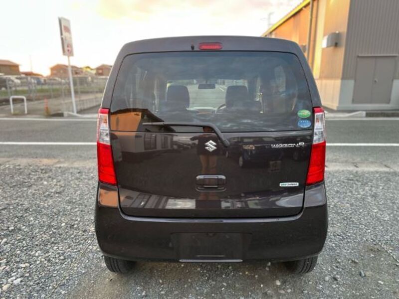 WAGON R