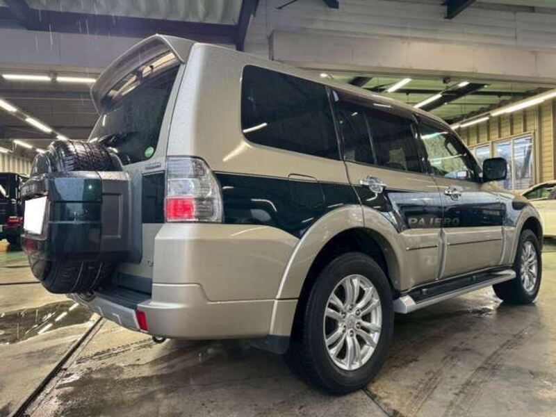 PAJERO