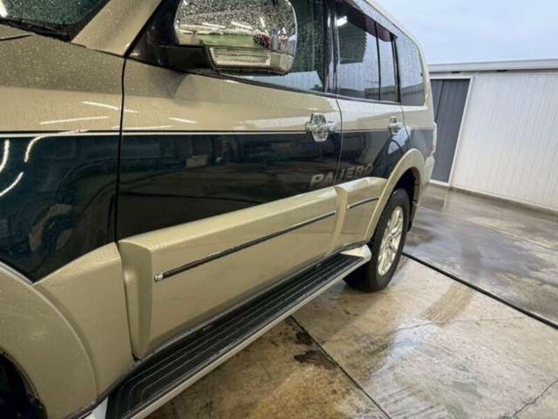 PAJERO