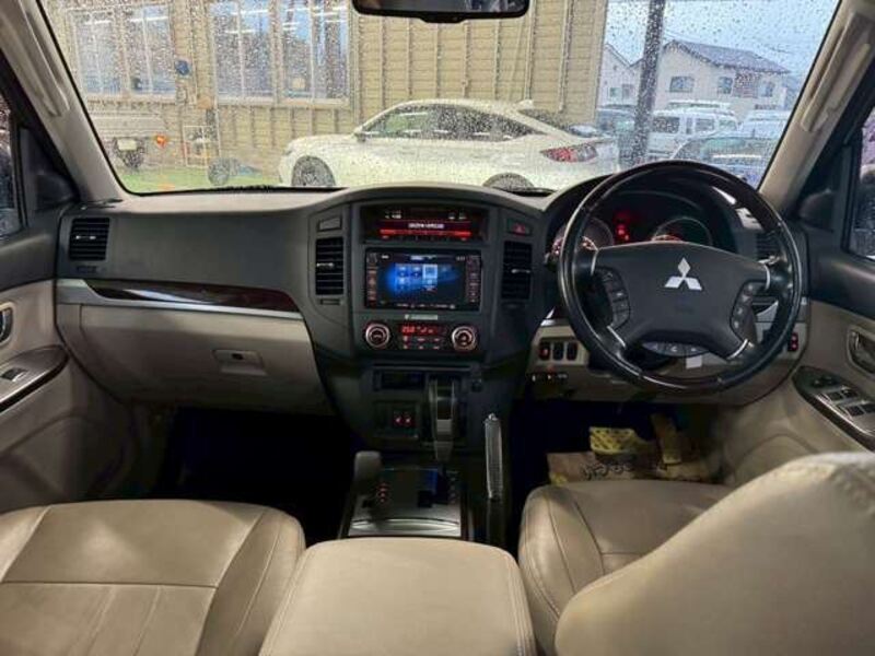 PAJERO