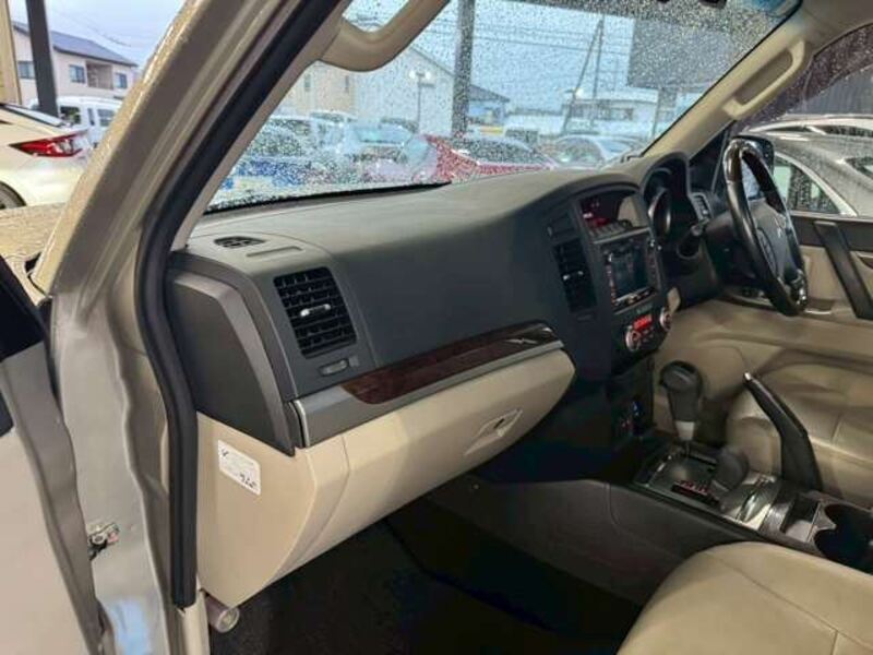 PAJERO