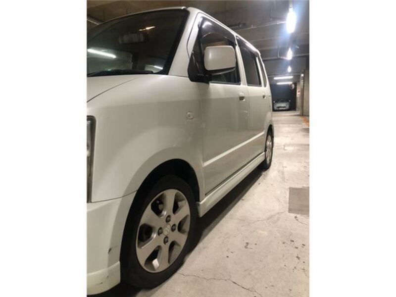 WAGON R