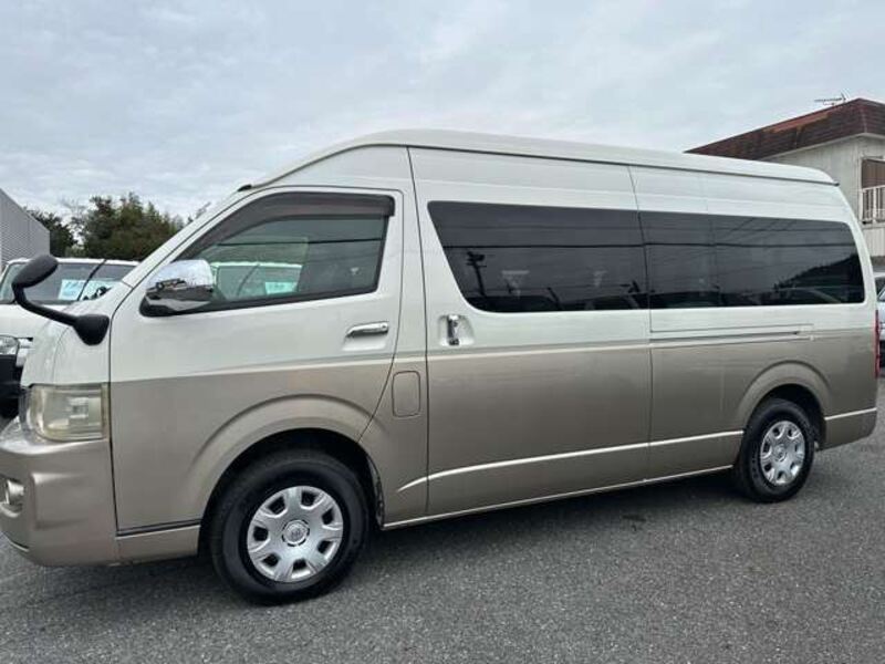 HIACE